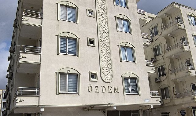 Gercüş'te genç öğretmen evinde ölü bulundu