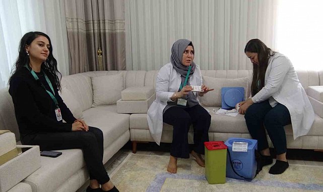 Gercüş'te sağlık ekiplerinden köy köy "aşı" seferberliği