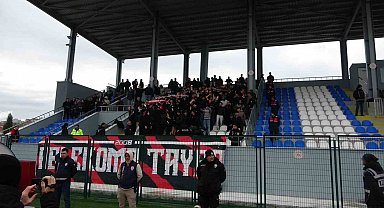 Gergin geçen maçların kazananları Osmaneli takımları oldu