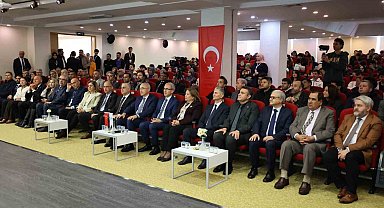 GİBTÜ'de "Mehmet Akif ve Çanakkale Ruhu" konferansı gerçekleştirildi