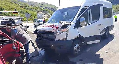 Giresun'da trafik kazaları: 1 ölü, 6 yaralı