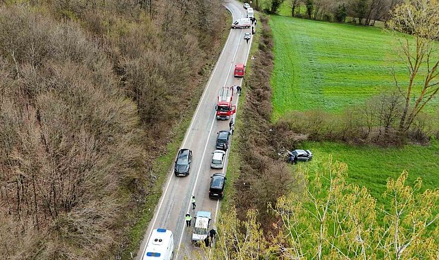 Giresun'dan Sinop'a gelen aile kaza yaptı: 5 yaralı