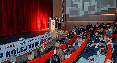 GKV'liler "Artiz Mektebi" adlı oyunu sahneledi