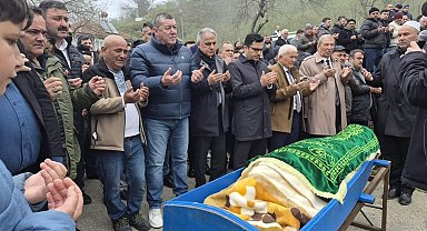 Gölette boğulan çocuk gözyaşlarıyla son yolculuğuna uğurlandı