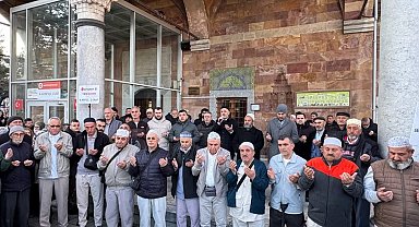 Hacı adayları kutsal topraklara uğurlandı