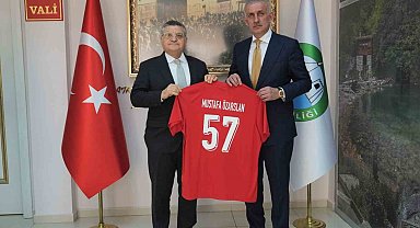Hacıosmanoğlu'ndan Sinop'a milli maç ziyareti