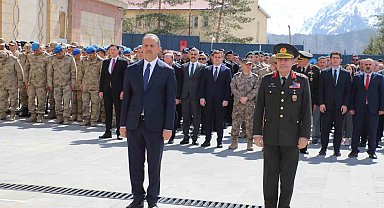 Hakkâri'nin kurtuluşu törenlerle kutlandı