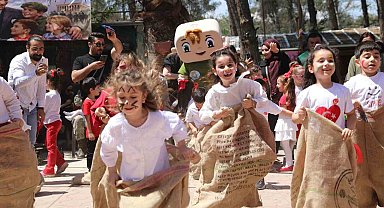 Haliliye'de minikler 23 Nisan coşkusunu yaşadı