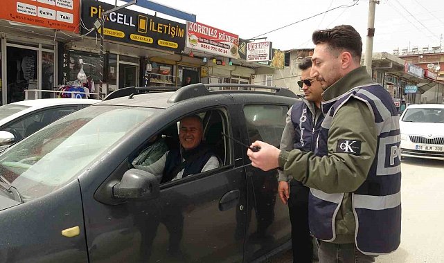 Hatay'da polis ekipleri hatalı park konusunda sürücüleri uyardı