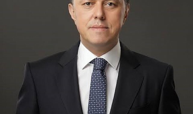 Hatipoğlu'dan, Yılmaz Büyükerşen'e "Senden artık bıktık, usandık" cevabı