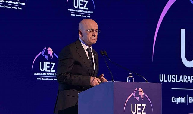 Hazine ve Maliye Bakanı Şimşek: "Vatandaşlarımızın yastık altında 640 milyar doları olduğu tahmin ediliyor"