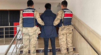 Hırsızlık suçundan aranan şahıs yakalandı