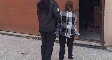 Hırsızlıktan 18 yıl 9 ay hapis cezası bulunan kadın yakalandı