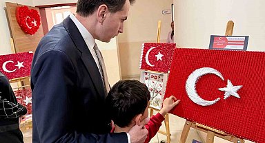 Hisarcık'ta bayrak tasarım sergisi açıldı