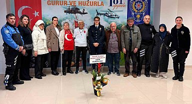 Huzurevi sakinlerinden emniyete anlamlı ziyaret