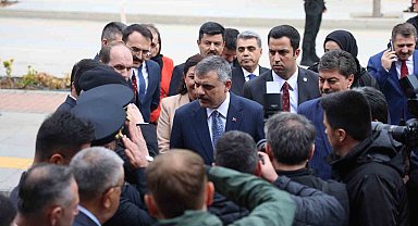 İçişleri Bakanı Çiftçi: "Herkes endişe içerisindeyken bizim öyle bir tasamız yok, başımızda bir dünya lideri var"