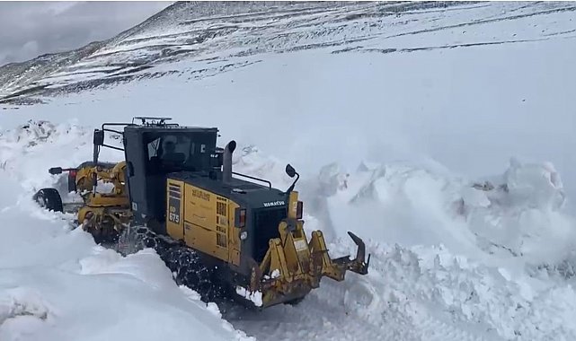 Iğdır'da nisan ayında karla mücadele