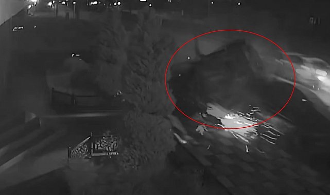 İki aracın yarış iddiası feci kazayla son buldu: 1 kişi yaralandı, 3 araç hasar gördü