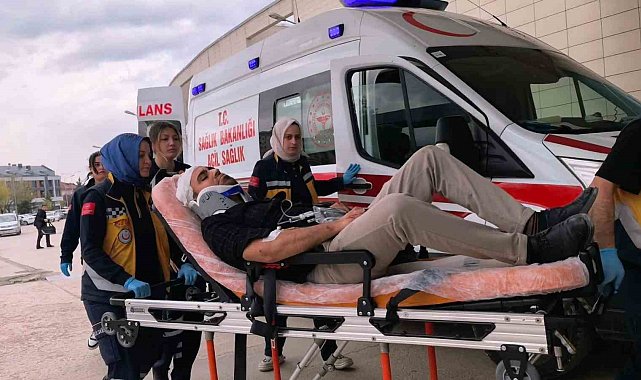 İş yerine sopalarla girip ortalığı savaş alanına çevirdiler: 4 yaralı