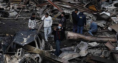 İsrail'in Lübnan saldırısında can kaybı 303'e yükseldi