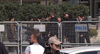 İstanbul İl Emniyet Müdürü Yıldız, Levent'te çatışmanın olduğu bölgede inceleme yaptı