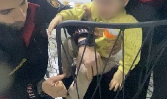 İtfaiyeci babanın oğlunu mesai arkadaşları kurtardı