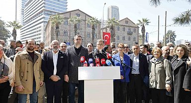 İzmir Büyükşehir Belediye Başkanı Tugay: "Bu şehir oldu bittilerle teslim edilemez"