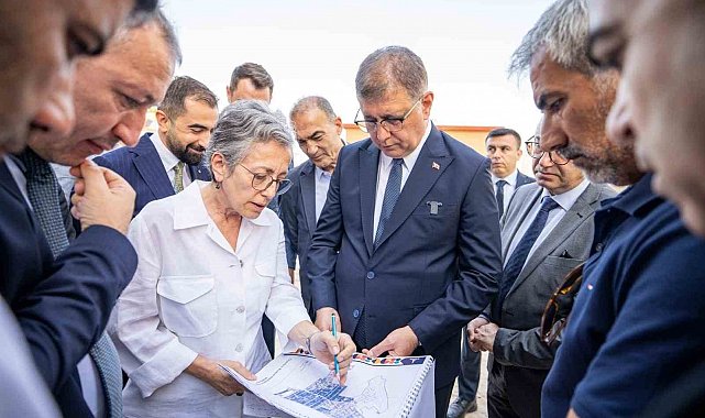 İzmir'de 2 Nisan'da hizmet yağmuru