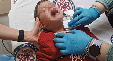 İzmir'de parkta oynayan 2 yaşındaki çocuğa bıçaklı saldırı