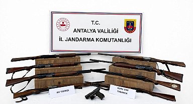 Jandarma'dan ruhsatsız silah operasyonu