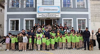 Jandarmadan Niğde'de öğrencilere meslek tanıtımı ve güvenlik eğitimi