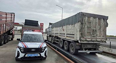Jandarmadan tonaj uygulaması: 2 araca 120 bin lira ceza kesildi