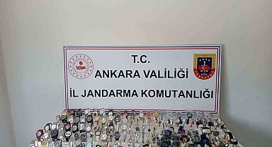 Kaçak saat operasyonunda 3,2 milyon liralık ürün ele geçirildi