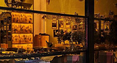 Kadıköy'de restorana silahlı saldırı: Tartışmanın ardından mekanı kurşunladı