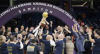 Kadınlar basketbolda şampiyon Fenerbahçe