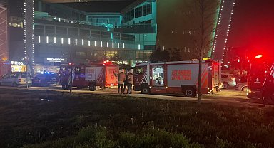 Kağıthane'de alışveriş merkezinde yangın paniği