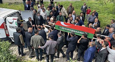 Kahramanmaraş'taki saldırıda hayatını kaybeden öğrenci Osmaniye'de toprağa verildi