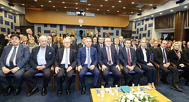 Kamu ve işveren istişare için İzmir Ticaret Odası'nda buluştu