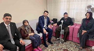 Karabük'te yürek ısıtan ziyaret: Dualar Cumhurbaşkanı Erdoğan için