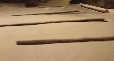 Karakoçan'da kar yağışı etkili oldu