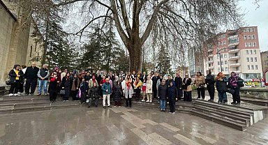Karaman'a gelen turistler şehrin tarihi yerlerini gezdi