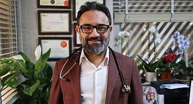 Kardiyoloji Uzmanı Demirkıran: "Sağlıklı bir kalp için sigara ve alkolden uzak durmak büyük önem taşır"