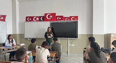 Kars'ta öğrencilere sağlıklı yaşam bilinci: Yeşilay'dan anlamlı eğitim