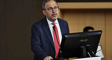 Kasapoğlu kamu yönetimi öğrencileriyle buluştu