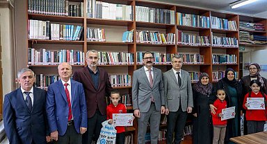 Kastamonu'da en çok kitap okuyan öğrenciler ödüllendirildi