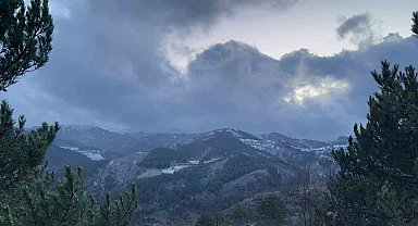 Kastamonu'da kar yağışı etkili oluyor