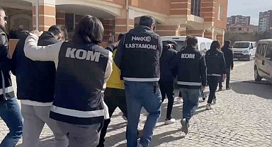 Kastamonu'da uyuşturucuyla yakalanan 3 sanığa 12'şer yıl hapis