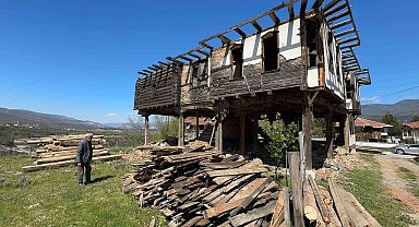 Kastamonu'da yıkılma tehlikesi bulunan tescilli tarihi konak için yıkım kararı