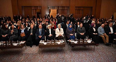 Kayseri; 'Üreten, Yöneten, Dönüştüren Kadınlarımızla Ekonomi Buluşmaları'na ev sahipliği yaptı
