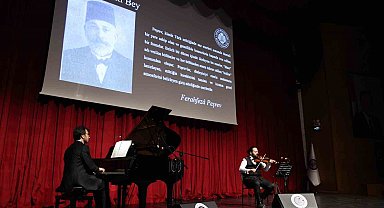 Keman ve piyano ile saklı kadim nağmeler: "Türk müziği saz eserleri" Erzurum'da büyüledi